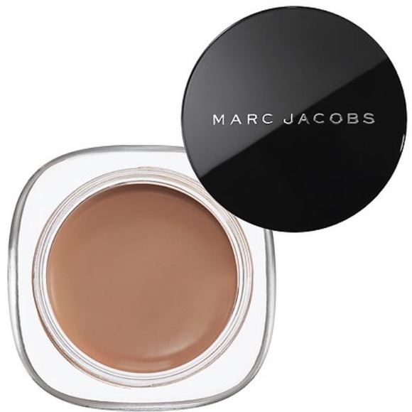 🆕 HP! Marc Jacobs Marvelous Mousse Foundation - Picture 1 of 4